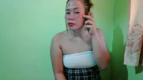 Snapshot of fuckingxasian4u chatting on November 6, 2025, 5:19 am fuckingxasian4u online show from November 6, 2025, 5:19 am