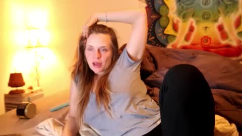 Snapshot of fuckmypussyplz1 chatting on February 16, 2025, 2:31 am fuckmypussyplz1 online show from February 16, 2025, 2:31 am