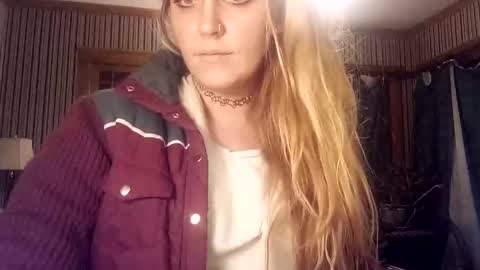 fuckroundfindout513116 online show from January 15, 2025, 11:40 pm