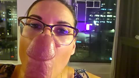 Fuk4ia online show from March 11, 2026, 12:16 am