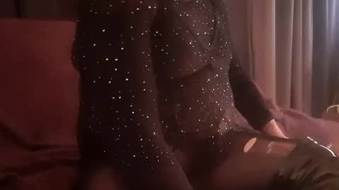 Pizzaz online show from October 16, 2025, 7:04 pm