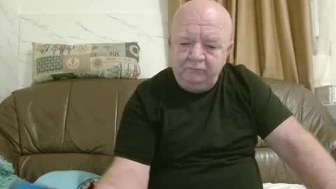 fullballs6 online show from February 6, 2026, 2:38 am