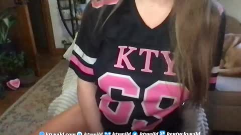 Snapshot of funcamkw chatting on February 7, 2026, 10:46 pm Thank you for visiting I hope you had fun 3 online show from February 7, 2026, 10:46 pm