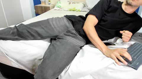 Sammygirl  tommy guy friends with benefits online show from December 28, 2024, 7:54 pm