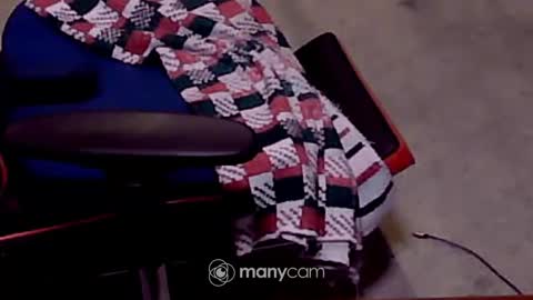 Snapshot of funformycock2025 chatting on November 26, 2025, 2:23 am FunForMyCock online show from November 26, 2025, 2:23 am