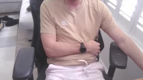 Snapshot of funkybits chatting on February 28, 2026, 11:55 am funkybits online show from February 28, 2026, 11:55 am