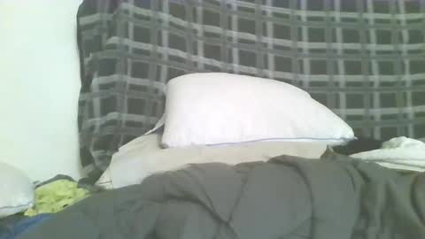 Snapshot of funntimes422 chatting on December 17, 2024, 11:06 am funntimes422 online show from December 17, 2024, 11:06 am