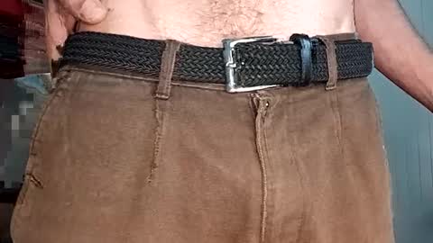 Italian men online show from December 23, 2025, 9:51 am