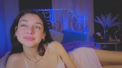 Tiffany online show from September 25, 2025, 12:36 am