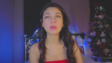 Tiffany online show from December 18, 2025, 2:06 am