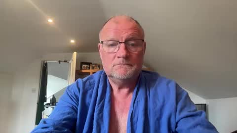 funtime88888 online show from March 31, 2026, 9:53 am