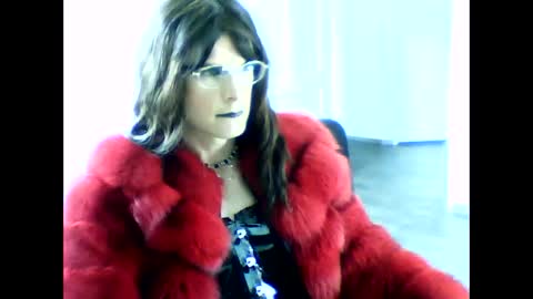 furcoatslave online show from September 30, 2025, 12:21 pm