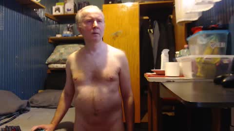 Snapshot of furosz chatting on February 27, 2025, 10:15 am furosz online show from February 27, 2025, 10:15 am