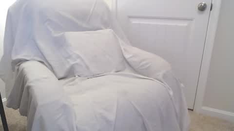 furring online show from October 13, 2025, 10:54 pm