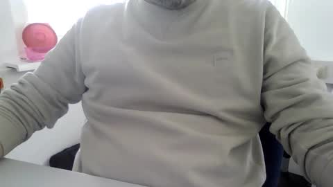Snapshot of fussballer911 chatting on March 20, 2026, 9:47 am Eric online show from March 20, 2026, 9:47 am