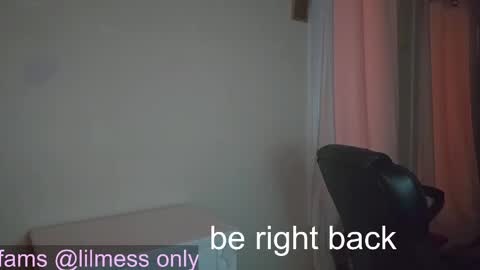 Snapshot of fuxkme_jen chatting on November 11, 2025, 9:04 pm fuxkme_jen online show from November 11, 2025, 9:04 pm