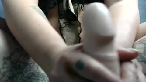 Snapshot of fwc53280 chatting on December 10, 2024, 7:37 am Diamonds online show from December 10, 2024, 7:37 am