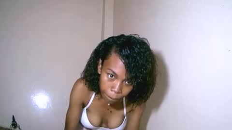 fyah1027 online show from November 18, 2025, 8:52 am