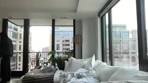 Snapshot of g00ndaddy chatting on March 3, 2025, 3:42 pm G00NDaddy online show from March 3, 2025, 3:42 pm