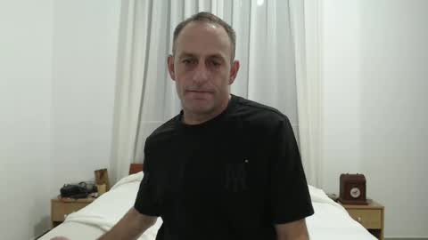 g103031910303 online show from October 15, 2025, 4:51 pm