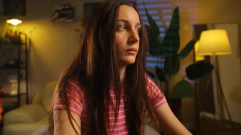 G online show from December 2, 2025, 7:20 pm