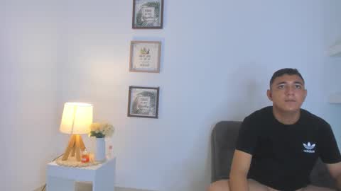 gaael_x online show from November 2, 2025, 4:53 pm