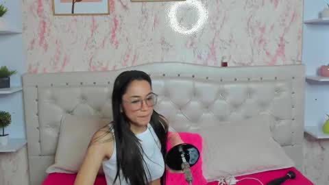 gabbieskinny online show from November 10, 2025, 2:16 pm