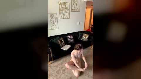 Gabbi Von Tate online show from April 2, 2026, 4:59 pm