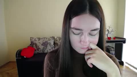 Jaklin online show from October 29, 2025, 10:06 am