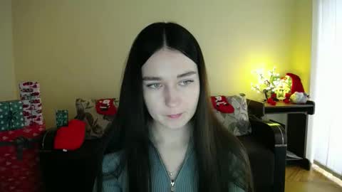 Jaklin online show from January 7, 2026, 9:34 am