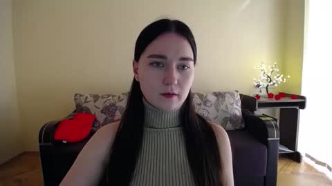 Snapshot of gabby_di chatting on May 4, 2026, 8:10 am Jaklin online show from May 4, 2026, 8:10 am
