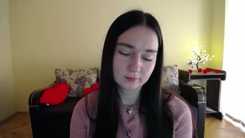 Snapshot of gabby_di chatting on May 5, 2026, 9:06 am Jaklin online show from May 5, 2026, 9:06 am