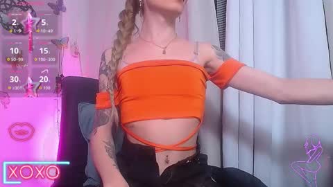  Gabby  online show from October 7, 2025, 8:33 am