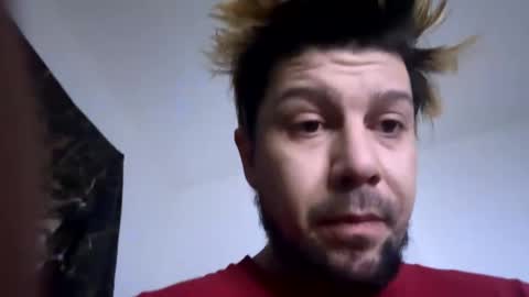 Snapshot of gabethier25 chatting on December 6, 2024, 10:27 am yeeah online show from December 6, 2024, 10:27 am