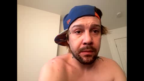 Snapshot of gabethier25 chatting on February 8, 2025, 2:38 pm yeeah online show from February 8, 2025, 2:38 pm