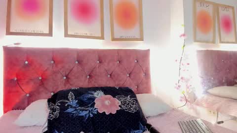 GABRIELA  online show from February 3, 2026, 6:40 am