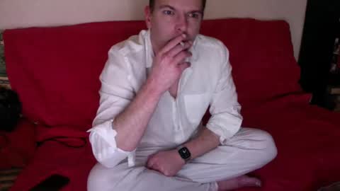 Snapshot of gabin371987 chatting on January 10, 2025, 5:37 am Gabin online show from January 10, 2025, 5:37 am