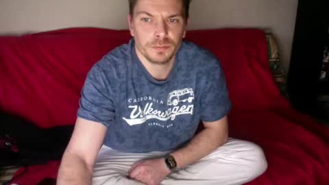 Snapshot of gabin371987 chatting on February 2, 2025, 4:00 pm Gabin online show from February 2, 2025, 4:00 pm