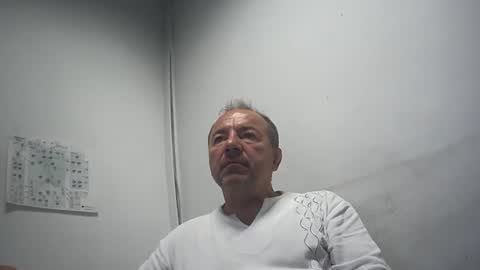 gabriel9_2003 online show from July 1, 2026, 11:23 am