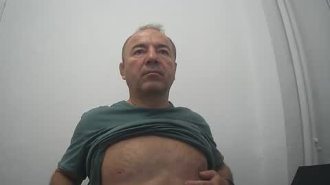 gabriel9_2003 online show from July 31, 2026, 6:35 am