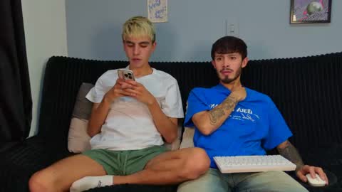 gabriel_and_geronimo online show from April 12, 2026, 12:59 am