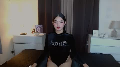 gabriela_deluxe online show from January 16, 2026, 5:06 pm