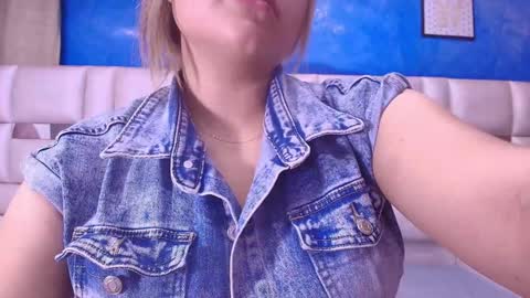 Snapshot of gabriela_leone chatting on February 1, 2025, 7:13 pm gabriela online show from February 1, 2025, 7:13 pm