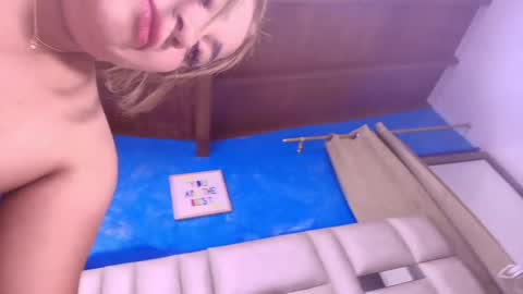 Snapshot of gabriela_leone chatting on February 3, 2025, 7:31 pm gabriela online show from February 3, 2025, 7:31 pm