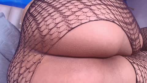 Snapshot of gabriela_leone chatting on February 4, 2025, 8:06 pm gabriela online show from February 4, 2025, 8:06 pm