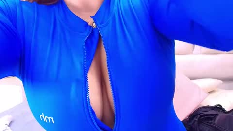 Snapshot of gabriela_leone chatting on February 11, 2025, 7:16 pm gabriela online show from February 11, 2025, 7:16 pm