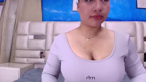 Snapshot of gabriela_leone chatting on February 14, 2025, 7:12 pm gabriela online show from February 14, 2025, 7:12 pm