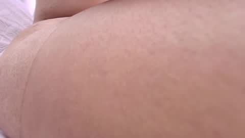 Snapshot of gabriela_leone chatting on February 27, 2025, 11:26 pm gabriela online show from February 27, 2025, 11:26 pm