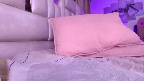 Snapshot of gabriela_leone chatting on September 10, 2025, 8:20 pm gabriela online show from September 10, 2025, 8:20 pm