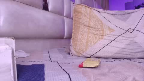 Snapshot of gabriela_leone chatting on September 17, 2025, 7:59 pm gabriela online show from September 17, 2025, 7:59 pm